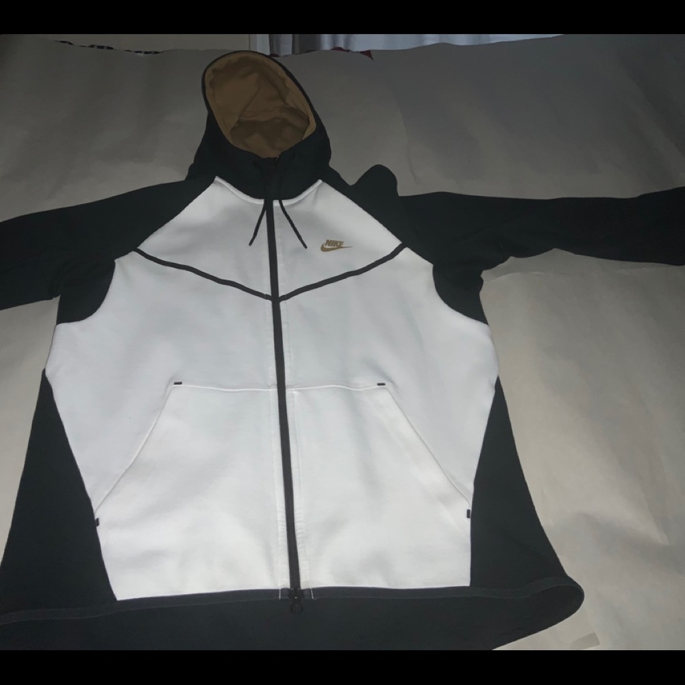 Nike tech fleece hoodie xl